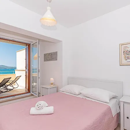 1 Bedroom Lovely In * Brodarica (Sibenik-Knin)