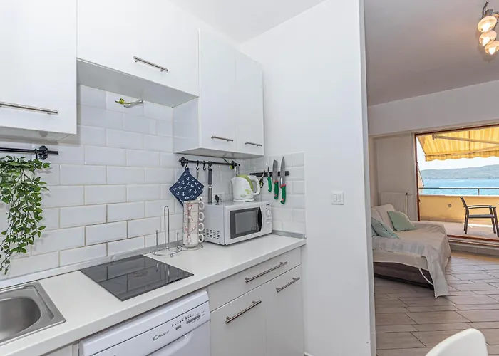 Beautiful In Apartamento Brodarica (Sibenik-Knin)