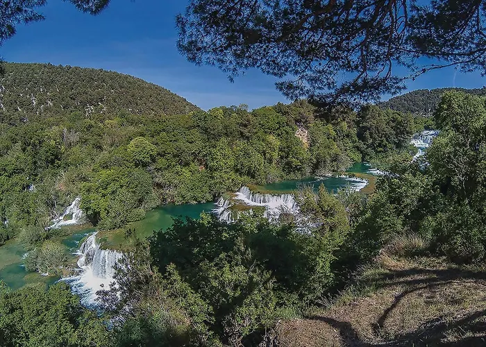 Beautiful In Apartamento Brodarica (Sibenik-Knin)